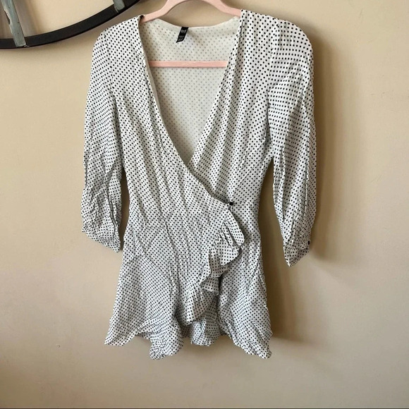Zara TRF Polka Dot Ruffle Wrap Romper Size XS White & Black 14489 - Picture 7 of 14